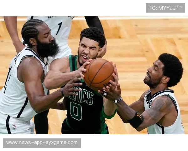 塔图姆连续突破得分,凯尔特人胜券渐稳