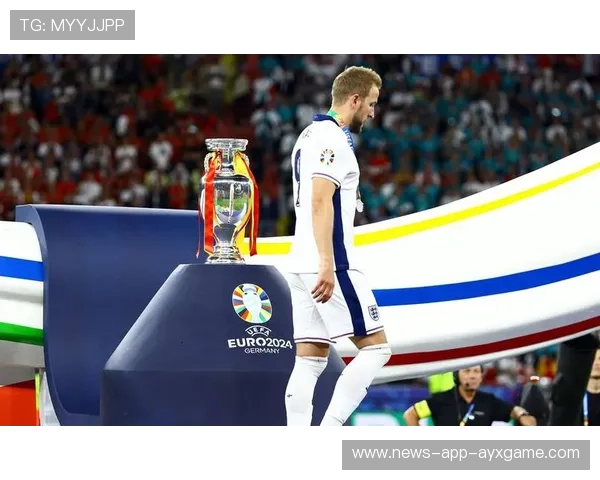 德甲多特短传传导，前锋完成致命一击