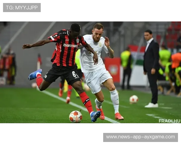 匈牙利整体横向移动合理，全队压迫成体系